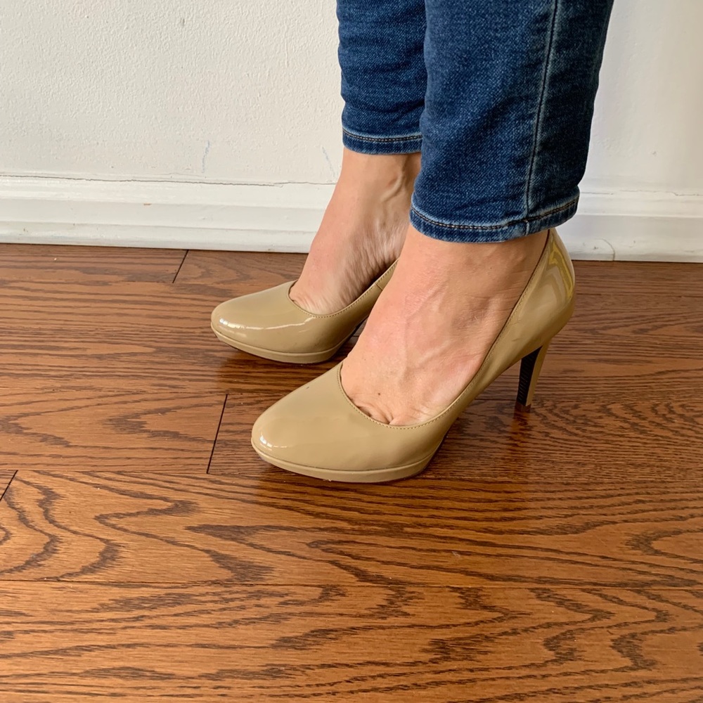 Cole Haan platform pumps w/ Nike Air 6